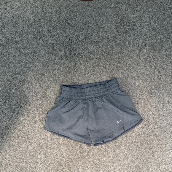 Nike Women's Athletic Gray Shorts - Picture 1 of 6